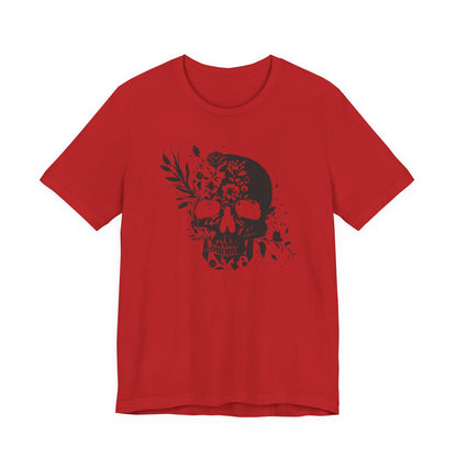 Floral Skull Graphic T-Shirt – Edgy Aesthetic Statement Tee